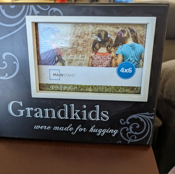 Grandkids Picture Frame - Picture 1 of 5